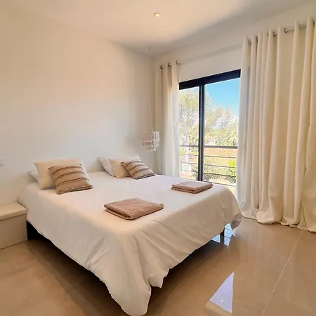 La 239 Villa *