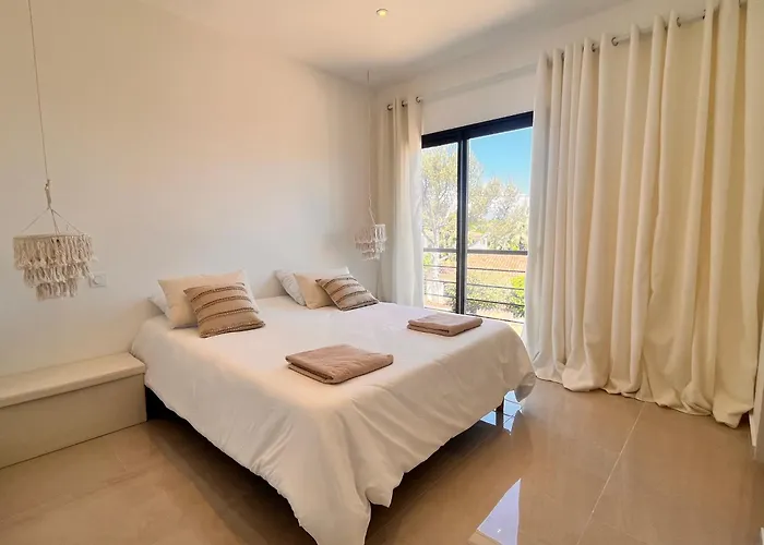 La 239 Villa *